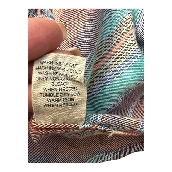 Modern Amusement Flannel Button Down Medium - Picture 11 of 12